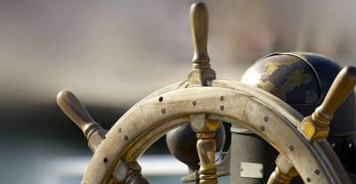 Οι Ελληνες εφοπλιστές κόκκινο πανί για Μέρκελ &amp; Σόιμπλε - Τους παίρνουν τα πλοία