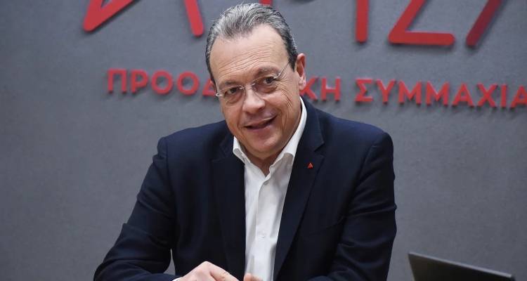 «Θα πάτε στο κόμμα Τσίπρα;» -Ο Φάμελλος συναντά κατ' ιδίαν βουλευτές του ΣΥΡΙΖΑ, ανιχνεύει προθέσεις -Τι του απαντούν