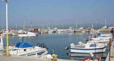 &Mu;&omicron;ύ&delta;&rho;&omicron;&sigmaf;: &Tau;&alpha; &alpha;&pi;&omicron;&tau;&epsilon;&lambda;έ&sigma;&mu;&alpha;&tau;&alpha; &tau;&eta;&sigmaf; &tau;&omicron;&pi;&iota;&kappa;ή&sigmaf; &kappa;&omicron;&iota;&nu;ό&tau;&eta;&tau;&alpha;&sigmaf;