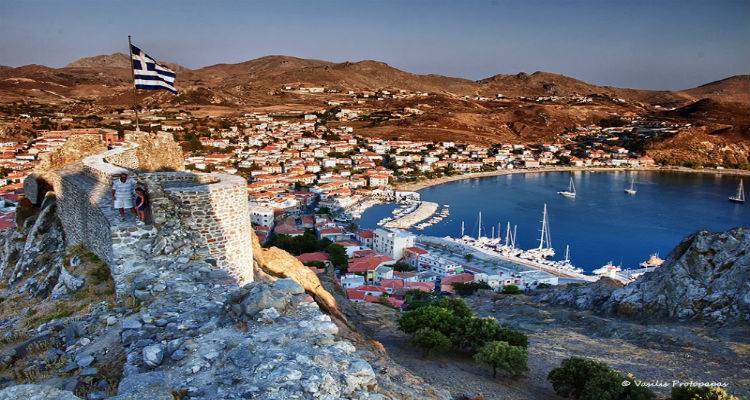&Epsilon;&lambda;&lambda;&eta;&nu;&iota;&kappa;ά &nu;&eta;&sigma;&iota;ά: &Alpha;&pi;ό &pi;&omicron;ύ &pi;ή&rho;&alpha;&nu; &tau;&omicron; ό&nu;&omicron;&mu;ά &tau;&omicron;&upsilon;&sigmaf;;