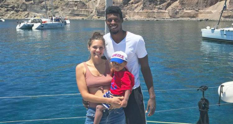 &Epsilon;&nu;&theta;&omicron;&upsilon;&sigma;&iota;&alpha;&sigma;&mu;έ&nu;&eta; &mu;&epsilon; &tau;&eta;&nu; &Lambda;ή&mu;&nu;&omicron; &eta; &sigma;ύ&zeta;&upsilon;&gamma;&omicron;&sigmaf; &Omicron;&upsilon;ί&gamma;&kappa;&iota;&nu;&sigmaf;