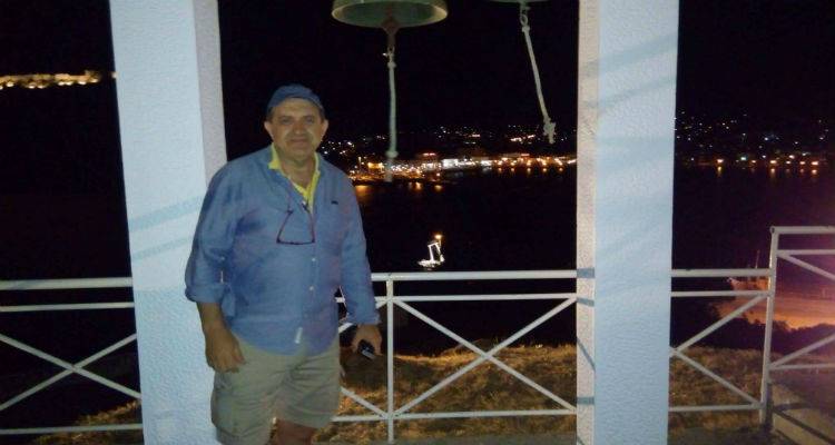 Ο νεοτοποθετηθείς Έλληνας πρέσβης στην Κροατία κάνει διακοπές στη Λήμνο και μιλάει στον FM 100 (mp3)