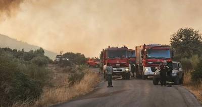&Mu;&alpha;ί&nu;&epsilon;&tau;&alpha;&iota; &eta; &phi;&omega;&tau;&iota;ά &sigma;&tau;&eta;&nu; &Epsilon;ύ&beta;&omicron;&iota;&alpha; | &Nu;έ&omicron; 112 &gamma;&iota;&alpha; &epsilon;&kappa;&kappa;έ&nu;&omega;&sigma;&eta; &sigma;&epsilon; &Pi;&epsilon;&tau;&rho;&iota;έ&sigmaf; &kappa;&alpha;&iota; &Kappa;&rho;&iota;&epsilon;&zeta;ά
