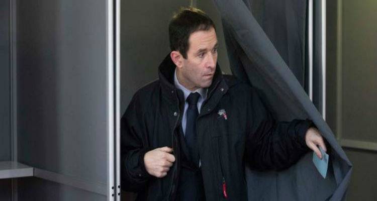 &Mu;&pi;&epsilon;&nu;&omicron;&upsilon;ά &Alpha;&mu;ό&nu;: &Tau;ά&zeta;&epsilon;&iota; &beta;&alpha;&sigma;&iota;&kappa;ό &mu;&iota;&sigma;&theta;ό 750 &epsilon;&upsilon;&rho;ώ &kappa;&alpha;&iota; 32 ώ&rho;&epsilon;&sigmaf; &epsilon;&rho;&gamma;&alpha;&sigma;ί&alpha;&sigmaf; &tau;&eta;&nu; &epsilon;&beta;&delta;&omicron;&mu;ά&delta;&alpha;