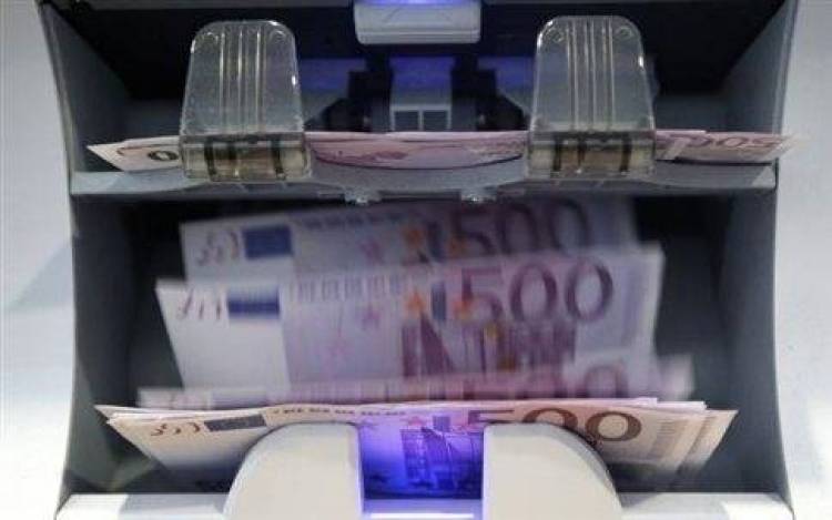 Οριστική παύση για δικαστική υπάλληλο με καταθέσεις 7,9 εκατ. ευρώ