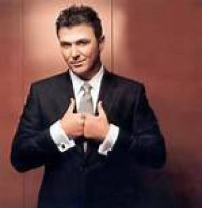 Λουκέτο του ΣΔΟΕ στο μαγαζί που θα τραγουδούσε ο Ρέμος στο Λιτόχωρο Πιερίας