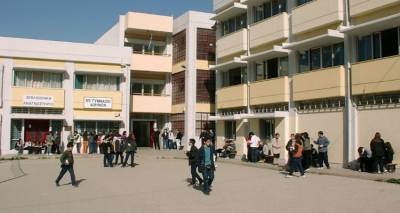 &Upsilon;&pi;&omicron;&upsilon;&rho;&gamma;&epsilon;ί&omicron; &Pi;&alpha;&iota;&delta;&epsilon;ί&alpha;&sigmaf;: &Epsilon;&tau;&omicron;&iota;&mu;ά&zeta;&omicron;&upsilon;&nu; &laquo;&kappa;&omicron;&upsilon;&delta;&omicron;ύ&nu;&iota;&raquo; &sigma;&tau;&iota;&sigmaf; 9 &sigma;&epsilon; &gamma;&upsilon;&mu;&nu;ά&sigma;&iota;&alpha; &kappa;&alpha;&iota; &lambda;ύ&kappa;&epsilon;&iota;&alpha;