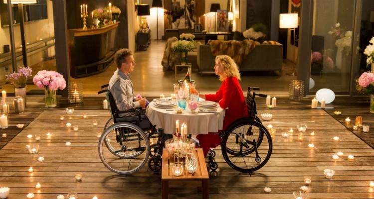 &Eta; &tau;&alpha;&iota;&nu;ί&alpha; &tau;&eta;&sigmaf; &epsilon;&beta;&delta;&omicron;&mu;ά&delta;&alpha;&sigmaf; &sigma;&tau;&omicron; &laquo;&Mu;&alpha;&rho;&omicron;ύ&lambda;&alpha;&raquo;: &laquo;&Theta;&alpha; έ&rho;&theta;&omega; &kappa;&omicron;&nu;&tau;ά &sigma;&omicron;&upsilon; &sigma;&iota;&gamma;ά-&sigma;&iota;&gamma;ά&raquo; (video)