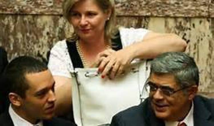 Η γελοιοποίηση που τους αξίζει