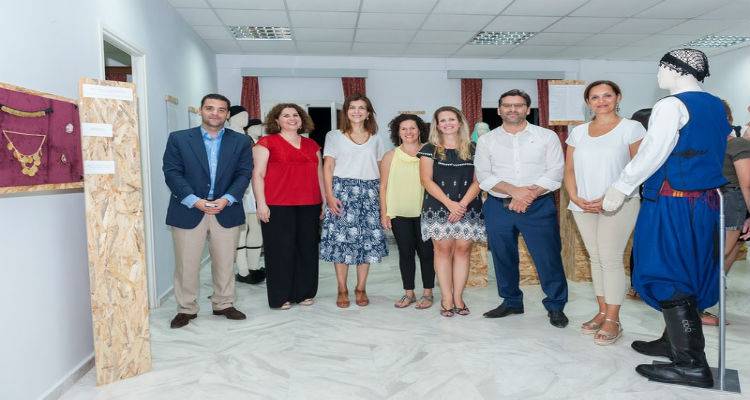 Άνοιξε η περιοδική έκθεση &quot;Οι βελονιές της παράδοσης&quot;