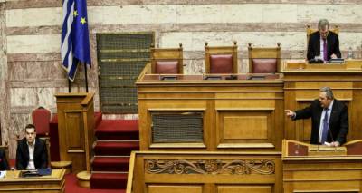 &Kappa;&alpha;&mu;&mu;έ&nu;&omicron;&sigmaf; - &Tau;&sigma;ί&pi;&rho;&alpha;&sigmaf;: &laquo;&Phi;&iota;&nu;ά&lambda;&epsilon;&raquo; &sigma;&tau;&eta; &sigma;&chi;έ&sigma;&eta; &mu;&epsilon; &mu;&pi;ό&lambda;&iota;&kappa;&omicron; &mu;&epsilon;&lambda;ό&delta;&rho;&alpha;&mu;&alpha; &kappa;&alpha;&iota;... &pi;&omicron;ί&eta;&sigma;&eta;