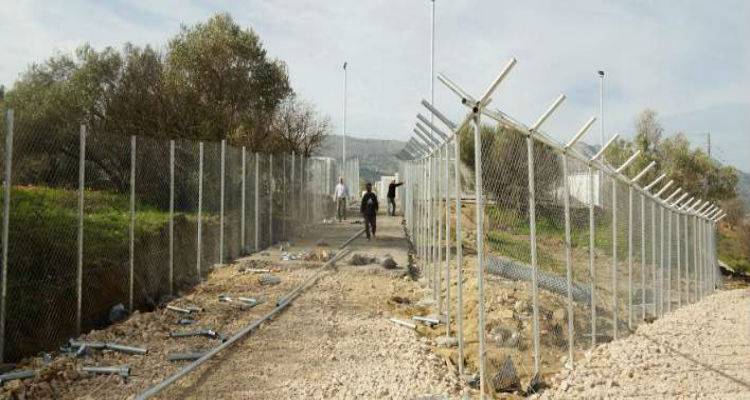 &Delta;&omicron;&lambda;&omicron;&phi;&omicron;&nu;ί&alpha; &sigma;&tau;&omicron;&nu; &kappa;&alpha;&tau;&alpha;&upsilon;&lambda;&iota;&sigma;&mu;ό &mu;&epsilon;&tau;&alpha;&nu;&alpha;&sigma;&tau;ώ&nu; &sigma;&tau;&eta; &Chi;ί&omicron; | &Alpha;&iota;&gamma;ύ&pi;&tau;&iota;&omicron;&sigmaf; &sigma;&kappa;ό&tau;&omega;&sigma;&epsilon; &omicron;&mu;&omicron;&epsilon;&theta;&nu;ή &tau;&omicron;&upsilon;