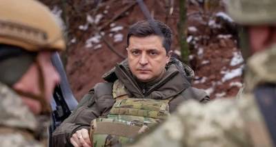 &Pi;ό&lambda;&epsilon;&mu;&omicron;&sigmaf; &sigma;&tau;&eta;&nu; &Omicron;&upsilon;&kappa;&rho;&alpha;&nu;ί&alpha;: &Eta; &Omicron;&upsilon;&kappa;&rho;&alpha;&nu;ί&alpha; &pi;&rho;&omicron;&sigma;&phi;&epsilon;ύ&gamma;&epsilon;&iota; &sigma;&tau;&omicron; &Delta;&iota;&epsilon;&theta;&nu;έ&sigmaf; &Delta;&iota;&kappa;&alpha;&sigma;&tau;ή&rho;&iota;&omicron; &tau;&eta;&sigmaf; &Chi;ά&gamma;&eta;&sigmaf; &kappa;&alpha;&tau;ά &tau;&eta;&sigmaf; &Rho;&omega;&sigma;ί&alpha;&sigmaf;