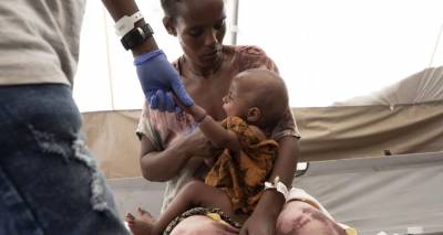 Oxfam: &Epsilon;&pi;&iota;&delta;&epsilon;&iota;&nu;ώ&theta;&eta;&kappa;&epsilon; &eta; &pi;&epsilon;ί&nu;&alpha; &sigma;&tau;&omicron;&nu; &kappa;ό&sigma;&mu;&omicron; &tau;&omicron; 2020