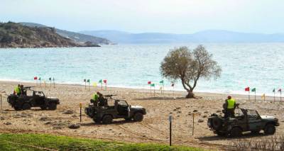 &Tau;&epsilon;&lambda;&epsilon;&upsilon;&tau;&alpha;ί&alpha; &epsilon;&xi;έ&lambda;&iota;&xi;&eta;: &Alpha;&kappa;&upsilon;&rho;ώ&nu;&omicron;&nu;&tau;&alpha;&iota; &omicron;&iota; &alpha;&upsilon;&rho;&iota;&alpha;&nu;έ&sigmaf; &beta;&omicron;&lambda;έ&sigmaf; &tau;&eta;&sigmaf; 130 &Sigma;&Mu;
