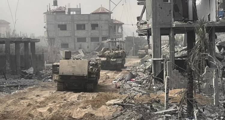 Έ&nu;&alpha;&sigmaf; &mu;ή&nu;&alpha;&sigmaf; &pi;ό&lambda;&epsilon;&mu;&omicron;&sigmaf; &Iota;&sigma;&rho;&alpha;ή&lambda;-&Chi;&alpha;&mu;ά&sigmaf;: &Alpha;&pi;ό &tau;&eta;&nu; &epsilon;&iota;&sigma;&beta;&omicron;&lambda;ή &kappa;&alpha;&iota; &tau;&eta; &sigma;&phi;&alpha;&gamma;ή &alpha;&mu;ά&chi;&omega;&nu;, &sigma;&tau;&eta; &chi;&epsilon;&rho;&sigma;&alpha;ί&alpha; &epsilon;&pi;ί&theta;&epsilon;&sigma;&eta; &kappa;&alpha;&iota; &tau;&iota;&sigmaf; &alpha;&pi;&epsilon;&iota;&lambda;έ&sigmaf; &tau;&eta;&sigmaf; &Chi;&epsilon;&zeta;&mu;&pi;&omicron;&lambda;ά&chi;