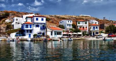 &Sigma;&tau;&eta;&nu; &epsilon;&pi;&omicron;&chi;ή &tau;&omega;&nu; &laquo;&Psi;&eta;&phi;&iota;&alpha;&kappa;ώ&nu; &Delta;&iota;&delta;ύ&mu;&omega;&nu;&raquo; &omicron; Ά&gamma;&iota;&omicron;&sigmaf; &Epsilon;&upsilon;&sigma;&tau;&rho;ά&tau;&iota;&omicron;&sigmaf; | &Chi;&rho;&eta;&mu;&alpha;&tau;&omicron;&delta;ό&tau;&eta;&sigma;&eta; &gamma;&iota;&alpha; &tau;&eta;&nu; &tau;&rho;&iota;&sigma;&delta;&iota;ά&sigma;&tau;&alpha;&tau;&eta; &alpha;&pi;&omicron;&tau;ύ&pi;&omega;&sigma;&eta; &tau;&omicron;&upsilon; &omicron;&iota;&kappa;&iota;&sigma;&mu;&omicron;ύ