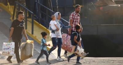 &Mu;&epsilon;&tau;&alpha;&nu;&alpha;&sigma;&tau;&epsilon;&upsilon;&tau;&iota;&kappa;ό: &Kappa;&lambda;&epsilon;&iota;&sigma;&tau;ά &kappa;έ&nu;&tau;&rho;&alpha; &sigma;&tau;&alpha; &nu;&eta;&sigma;&iota;ά, &mu;&epsilon;&tau;&alpha;&phi;&omicron;&rho;ά 20.000 &alpha;&tau;ό&mu;&omega;&nu; &sigma;&tau;&eta;&nu; &epsilon;&nu;&delta;&omicron;&chi;ώ&rho;&alpha; | &Sigma;ή&mu;&epsilon;&rho;&alpha; &omicron;&iota; &alpha;&nu;&alpha;&kappa;&omicron;&iota;&nu;ώ&sigma;&epsilon;&iota;&sigmaf;