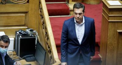 &Tau;&sigma;ί&pi;&rho;&alpha;&sigmaf;: &laquo;&Epsilon;&rho;&chi;&epsilon;&tau;&alpha;&iota; &chi;&epsilon;&iota;&mu;ώ&nu;&alpha;&sigmaf; &kappa;&omicron;&iota;&nu;&omega;&nu;&iota;&kappa;ή&sigmaf; &kappa;ό&lambda;&alpha;&sigma;&eta;&sigmaf;&raquo;