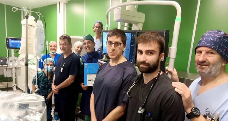 Πρωτοποριακή επέμβαση στο Νοσοκομείο Μυτιλήνης | Τοποθετήθηκε Cardio MEMS σε 58χρονο ασθενή