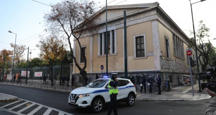 Παρέμβαση εισαγγελέα για την παρουσία Τσίπρα, Κουτσούμπα, Βαρουφάκη σε εκδηλώσεις για το Πολυτεχνείο