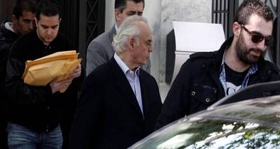 &Omicron; &Tau;&sigma;&omicron;&chi;&alpha;&tau;&zeta;ό&pi;&omicron;&upsilon;&lambda;&omicron;&sigmaf; &sigma;&tau;&omicron;&upsilon;&sigmaf; &kappa;&alpha;&tau;&eta;&gamma;&omicron;&rho;&omicron;ύ&mu;&epsilon;&nu;&omicron;&upsilon;&sigmaf; &gamma;&iota;&alpha; &sigma;&upsilon;&mu;&mu;&epsilon;&tau;&omicron;&chi;ή &sigma;&tau;&omicron; &mu;&epsilon;&gamma;&alpha;&lambda;ύ&tau;&epsilon;&rho;&omicron; &kappa;ύ&kappa;&lambda;&omega;&mu;&alpha; &epsilon;&kappa;&beta;&iota;&alpha;&sigma;&tau;ώ&nu;