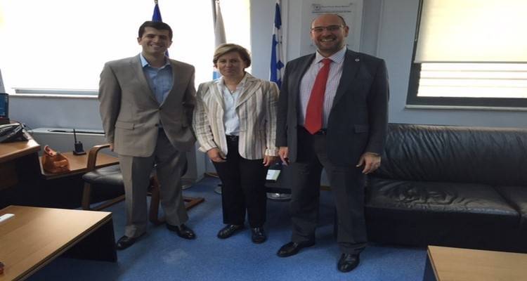 &Eta; &upsilon;&pi;&omicron;&sigma;&tau;&epsilon;&lambda;έ&chi;&omega;&sigma;&eta; &tau;&omicron;&upsilon; &Epsilon;&Kappa;&Alpha;&Beta; &tau;&omega;&nu; &nu;&eta;&sigma;&iota;ώ&nu; &tau;&omicron;&upsilon; &Beta;. &Alpha;&iota;&gamma;&alpha;ί&omicron;&upsilon; &sigma;&tau;&omicron; &tau;&rho;&alpha;&pi;έ&zeta;&iota; &tau;&eta;&sigmaf; &sigma;&upsilon;&nu;ά&nu;&tau;&eta;&sigma;&eta;&sigmaf; &Kappa;&alpha;&lambda;&omicron;&gamma;ή&rho;&omicron;&upsilon;-&Pi;&alpha;&pi;&alpha;&epsilon;&upsilon;&sigma;&tau;&alpha;&theta;ί&omicron;&upsilon;