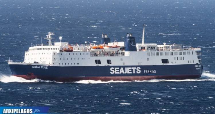 Λήμνος: Το απαγορευτικό απόπλου κρατά δεμένο στο Λαύριο το «Aqua Blue»