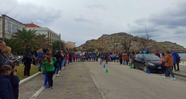 &Sigma;&tau;&eta; &Mu;ύ&rho;&iota;&nu;&alpha; &tau;&omicron; &Pi;&epsilon;&rho;&iota;&phi;&epsilon;&rho;&epsilon;&iota;&alpha;&kappa;ό &Pi;&rho;&omega;&tau;ά&theta;&lambda;&eta;&mu;&alpha; &Delta;&rho;ό&mu;&omicron;&upsilon; &sigma;&epsilon; &Alpha;&nu;ώ&mu;&alpha;&lambda;&omicron; Έ&delta;&alpha;&phi;&omicron;&sigmaf; | Ό&lambda;&epsilon;&sigmaf; &omicron;&iota; &lambda;&epsilon;&pi;&tau;&omicron;&mu;έ&rho;&epsilon;&iota;&epsilon;&sigmaf; &gamma;&iota;&alpha; &tau;&eta; &delta;&iota;&omicron;&rho;&gamma;ά&nu;&omega;&sigma;&eta;