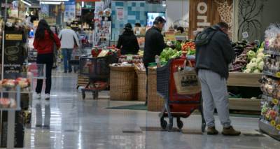 Σούπερ μάρκετ και εμπορικά καταστήματα: Με τι ωράριο μπορούν να ανοίξουν την Κυριακή