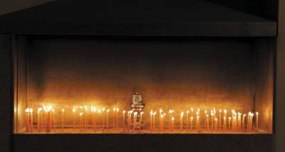 &Eta; &Kappa;&upsilon;&rho;&iota;&alpha;&kappa;ή &tau;&eta;&sigmaf; &Sigma;&tau;&alpha;&upsilon;&rho;&omicron;&pi;&rho;&omicron;&sigma;&kappa;&upsilon;&nu;ή&sigma;&epsilon;&omega;&sigmaf; &kappa;&alpha;&iota; &tau;&alpha; έ&theta;&iota;&mu;&alpha; &mu;&epsilon; &tau;&iota;&sigmaf; &Alpha;&rho;&omicron;&delta;&alpha;&rho;έ&sigmaf; &amp; &tau;&iota;&sigmaf; &Phi;&omicron;ύ&nu;&tau;&epsilon;&sigmaf;