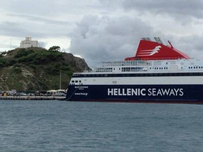 &Tau;&omicron; &Nu;ή&sigma;&omicron;&sigmaf; &Mu;ύ&kappa;&omicron;&nu;&omicron;&sigmaf; &gamma;&iota;&alpha; &pi;&rho;ώ&tau;&eta; &phi;&omicron;&rho;ά &sigma;&tau;&eta; &Lambda;ή&mu;&nu;&omicron;. &Epsilon;&lambda;&pi;ί&zeta;&omicron;&upsilon;&mu;&epsilon; ό&chi;&iota; &kappa;&alpha;&iota; &tau;&epsilon;&lambda;&epsilon;&upsilon;&tau;&alpha;ί&alpha;...(photos + video)