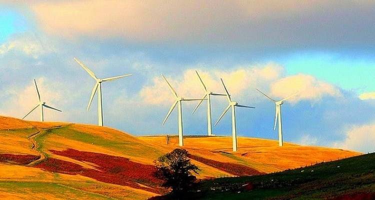Σκωτία: Η παραγόμενη αιολική ενέργεια αρκεί πλέον για το 98% της ηλεκτροδότησης των νοικοκυριών