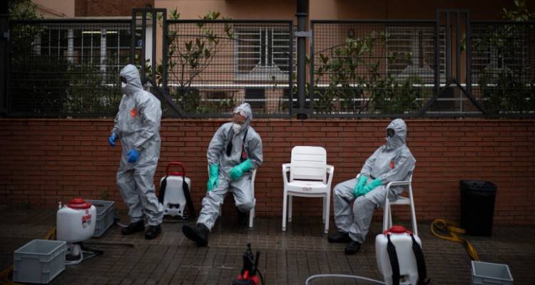 Κορωνοϊός: Πού βρίσκεται η Ελλάδα στην Ευρώπη σε ασθενείς και θύματα | Η σύγκριση με τις υπόλοιπες χώρες της ΕΕ