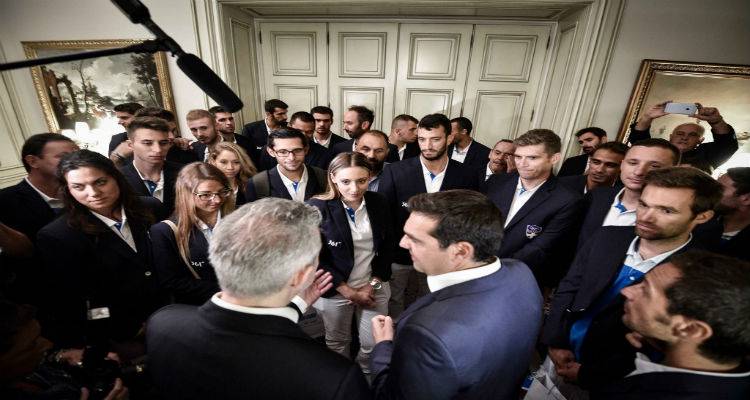 H Bουλή τίμησε την Ολυμπιακή ομάδα | Απουσίαζε ο Παναγιώτης Μαγδανής