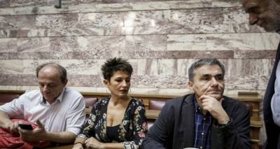 &Tau;&alpha; &laquo;&mu;&alpha;&gamma;&iota;&kappa;ά&raquo; &tau;&omicron;&upsilon; &nu;έ&omicron;&upsilon; &pi;&rho;&omicron;ϋ&pi;&omicron;&lambda;&omicron;&gamma;&iota;&sigma;&mu;&omicron;ύ: &Epsilon;&xi;&omicron;&iota;&kappa;&omicron;&nu;ό&mu;&eta;&sigma;&eta; &mu;&iota;&sigma;ό &delta;&iota;&sigma;. &mu;&epsilon; &pi;&rho;&omicron;&sigma;&lambda;ή&psi;&epsilon;&iota;&sigmaf; &sigma;&tau;&omicron; &delta;&eta;&mu;ό&sigma;&iota;&omicron;