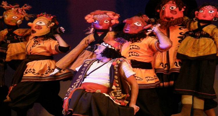 O &laquo;&Pi;&Lambda;&Omicron;&Upsilon;&Tau;&Omicron;&Sigma;&raquo; &tau;&omicron;&upsilon; &Alpha;&rho;&iota;&sigma;&tau;&omicron;&phi;ά&nu;&eta; έ&rho;&chi;&epsilon;&tau;&alpha;&iota; &sigma;&tau;&omicron; &Mu;&alpha;&rho;&omicron;ύ&lambda;&alpha; &gamma;&iota;&alpha; &tau;&alpha; &pi;&alpha;&iota;&delta;&iota;ά &tau;&eta;&sigmaf; &Lambda;ή&mu;&nu;&omicron;&upsilon;