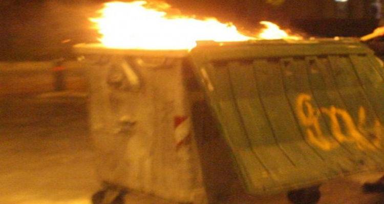 &Eta; &Pi;&upsilon;&rho;&omicron;&sigma;&beta;&epsilon;&sigma;&tau;&iota;&kappa;ή &Upsilon;&pi;&eta;&rho;&epsilon;&sigma;ί&alpha; &Lambda;ή&mu;&nu;&omicron;&upsilon; &gamma;&iota;&alpha; &tau;&iota;&sigmaf; &phi;&omega;&tau;&iota;έ&sigmaf; &sigma;&tau;&omicron;&upsilon;&sigmaf; &kappa;ά&delta;&omicron;&upsilon;&sigmaf;