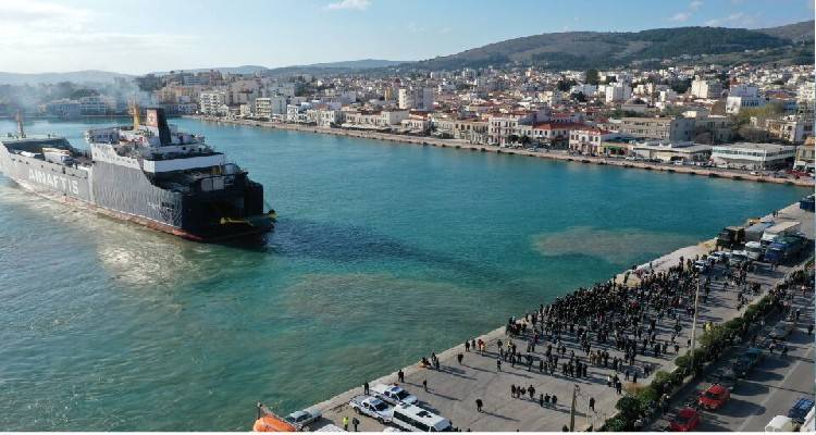 &Chi;ί&omicron;&sigmaf;: &Omicron;&iota; &kappa;ά&tau;&omicron;&iota;&kappa;&omicron;&iota; έ&delta;&iota;&omega;&xi;&alpha;&nu; &pi;&lambda;&omicron;ί&omicron; &mu;&epsilon; &mu;&eta;&chi;&alpha;&nu;ή&mu;&alpha;&tau;&alpha; &gamma;&iota;&alpha; &tau;&eta;&nu; &kappa;&alpha;&tau;&alpha;&sigma;&kappa;&epsilon;&upsilon;ή &tau;&eta;&sigmaf; &kappa;&lambda;&epsilon;&iota;&sigma;&tau;ή&sigmaf; &delta;&omicron;&mu;ή&sigmaf; &pi;&rho;&omicron;&sigma;&phi;ύ&gamma;&omega;&nu;