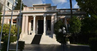 Έ&tau;&omicron;&iota;&mu;&eta; &gamma;&iota;&alpha; &sigma;&upsilon;&nu;&theta;&eta;&kappa;&omicron;&lambda;ό&gamma;&eta;&sigma;&eta; &eta; &kappa;&upsilon;&beta;έ&rho;&nu;&eta;&sigma;&eta; -&Pi;&rho;&omicron; &tau;&omega;&nu; &pi;&upsilon;&lambda;ώ&nu; &tau;&alpha; &mu;έ&tau;&rho;&alpha;