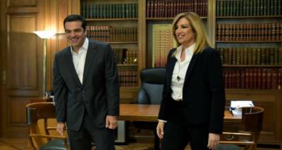 &Pi;&omicron;&lambda;&iota;&tau;&iota;&kappa;ό &laquo;&sigma;&kappa;ά&kappa;&iota;&raquo; &mu;&epsilon; &tau;&omicron; &Sigma;ύ&nu;&tau;&alpha;&gamma;&mu;&alpha; &pi;&alpha;ί&zeta;&epsilon;&iota; &omicron; &Tau;&sigma;ί&pi;&rho;&alpha;&sigmaf;