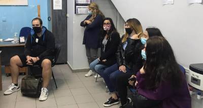 &Delta;.&Iota;&Epsilon;&Kappa; &Lambda;ή&mu;&nu;&omicron;&upsilon;: &Delta;&eta;&mu;&omicron;&sigma;&kappa;ό&pi;&eta;&sigma;&eta; &gamma;&iota;&alpha; &tau;&eta;&nu; &epsilon;&pi;&iota;&lambda;&omicron;&gamma;ή &nu;έ&omega;&nu; &epsilon;&iota;&delta;&iota;&kappa;&omicron;&tau;ή&tau;&omega;&nu; 2021-2022