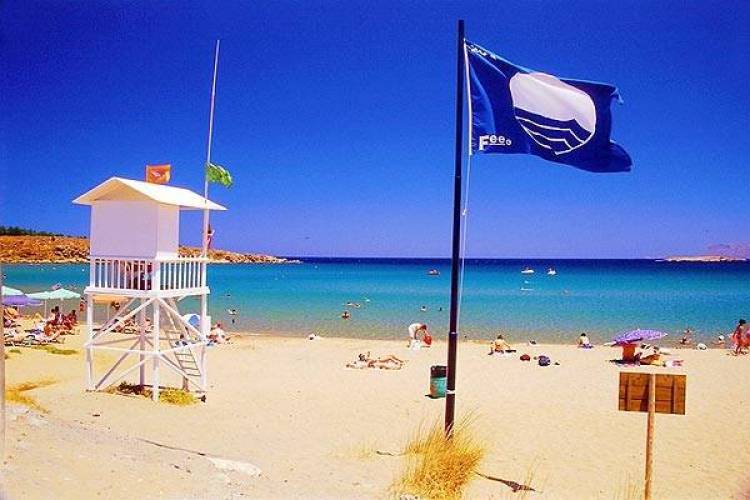 4 &Gamma;&alpha;&lambda;ά&zeta;&iota;&epsilon;&sigmaf; &Sigma;&eta;&mu;&alpha;ί&epsilon;&sigmaf; &phi;έ&tau;&omicron;&sigmaf; &sigma;&tau;&eta; &Lambda;ή&mu;&nu;&omicron; | &Sigma;&tau;&eta; 2&eta; &theta;έ&sigma;&eta; &kappa;&alpha;&iota; &pi;ά&lambda;&iota; &pi;&alpha;&gamma;&kappa;&omicron;&sigma;&mu;ί&omega;&sigmaf; &eta; &Epsilon;&lambda;&lambda;ά&delta;&alpha;