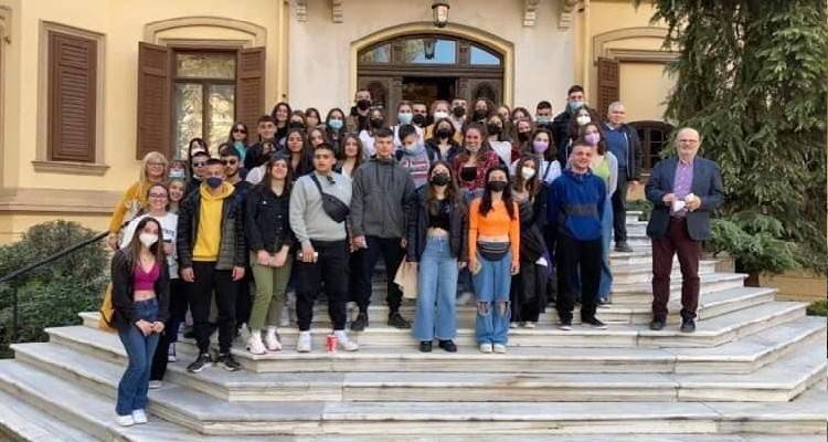 &Lambda;ή&mu;&nu;&omicron;&sigmaf;: &Epsilon;&upsilon;&chi;&alpha;&rho;&iota;&sigma;&tau;ή&rho;&iota;&omicron; &mu;ή&nu;&upsilon;&mu;&alpha; &tau;&omicron;&upsilon; &Gamma;&Epsilon;.&Lambda;. &Mu;&omicron;ύ&delta;&rho;&omicron;&upsilon;