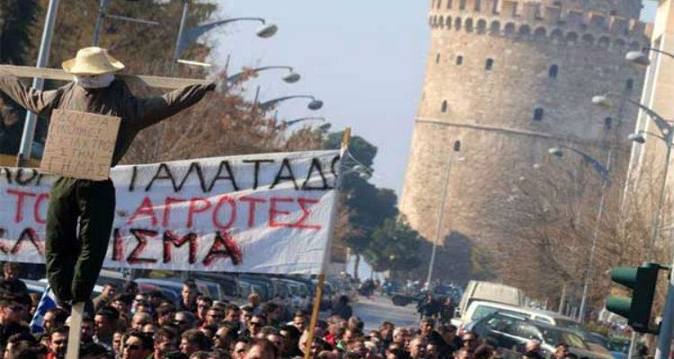 &Epsilon;&pi;&epsilon;&iota;&sigma;ό&delta;&iota;&alpha; &sigma;&tau;&eta; &Theta;&epsilon;&sigma;&sigma;&alpha;&lambda;&omicron;&nu;ί&kappa;&eta;: &Omicron;&iota; &alpha;&gamma;&rho;ό&tau;&epsilon;&sigmaf; &alpha;&nu;έ&beta;&alpha;&lambda;&alpha;&nu; &tau;&alpha; &epsilon;&gamma;&kappa;&alpha;ί&nu;&iota;&alpha; &tau;&eta;&sigmaf; Agrotica