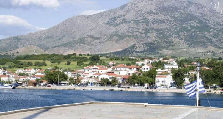 &Pi;&lambda;&omicron;ί&omicron; &delta;&epsilon;&nu; &kappa;&alpha;&tau;ά&phi;&epsilon;&rho;&epsilon; &nu;&alpha; &delta;έ&sigma;&epsilon;&iota; &sigma;&tau;&eta; &Sigma;&alpha;&mu;&omicron;&theta;&rho;ά&kappa;&eta; &lambda;ό&gamma;&omega; &alpha;&nu;έ&mu;&omega;&nu; -&Epsilon;&pi;έ&sigma;&tau;&rho;&epsilon;&psi;&epsilon; &sigma;&tau;&eta;&nu; &Alpha;&lambda;&epsilon;&xi;&alpha;&nu;&delta;&rho;&omicron;ύ&pi;&omicron;&lambda;&eta;