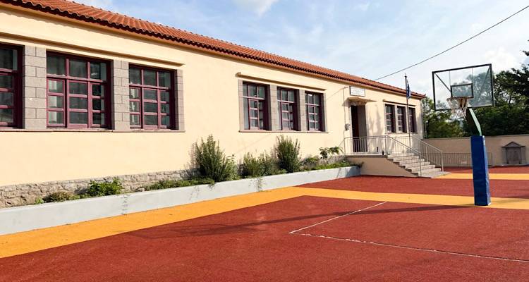 Λήμνος: Διαμαρτυρία γονέων στο Δημοτικό Σχολείο Κάσπακα με αφορμή αλλαγή δασκάλου