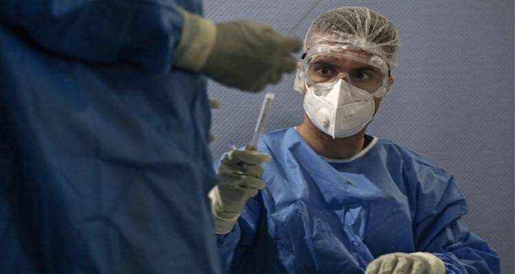 Κορωνοϊός: 144 νέα κρούσματα - 4 νεκροί και 41 διασωληνωμένοι