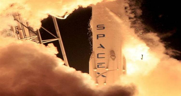 &Eta;&Pi;&Alpha;: &Iota;&delta;&iota;&omega;&tau;&iota;&kappa;ή &epsilon;&tau;&alpha;&iota;&rho;&epsilon;ί&alpha; &epsilon;&kappa;&tau;ό&xi;&epsilon;&upsilon;&sigma;&epsilon; &pi;ύ&rho;&alpha;&upsilon;&lambda;&omicron; &sigma;&tau;&omicron; &Delta;&iota;ά&sigma;&tau;&eta;&mu;&alpha; (video)