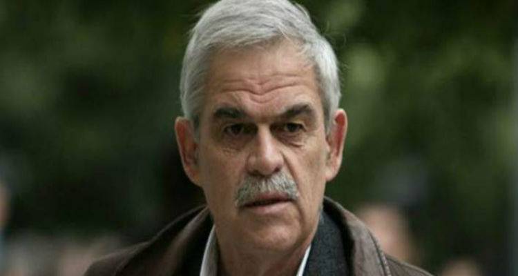 &Tau;ό&sigma;&kappa;&alpha;&sigmaf;: &laquo;&Mu;&epsilon;&lambda;&epsilon;&tau;ά&mu;&epsilon; &tau;&eta;&nu; &mu;&epsilon;&tau;&alpha;&phi;&omicron;&rho;ά &pi;&rho;&omicron;&sigma;&phi;ύ&gamma;&omega;&nu; &kappa;&alpha;&iota; &mu;&epsilon;&tau;&alpha;&nu;&alpha;&sigma;&tau;ώ&nu; &sigma;&epsilon; &gamma;&epsilon;&iota;&tau;&omicron;&nu;&iota;&kappa;ά, ά&delta;&epsilon;&iota;&alpha; &nu;&eta;&sigma;&iota;ά&raquo;